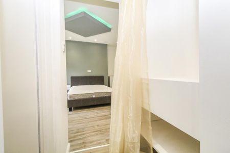 3 bedroom end of terrace house to rent - Photo 3