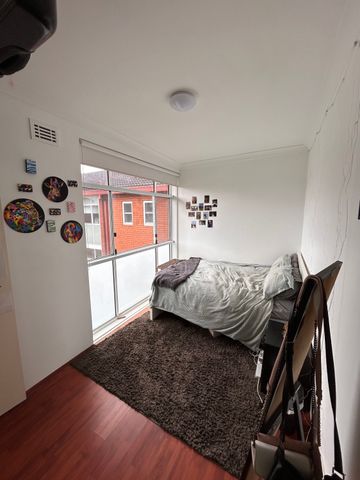 Strathfield - Photo 2