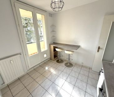 Location Appartement 4 pièces 62m² VILLEURBANNE 69100 - Photo 3