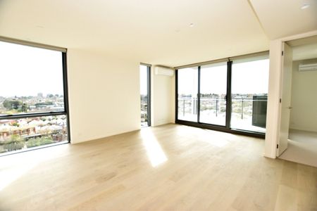 805/8E Evergreen Mews - Photo 2