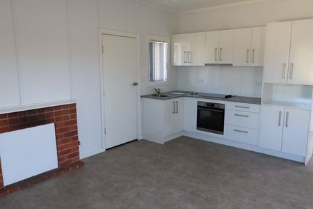 COZY COTTAGE - Photo 2