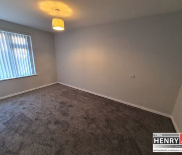 4 ROOKERY DRIVE, BENBURB, BT71 7NS - Photo 6