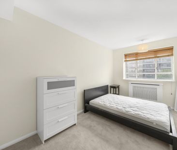 3 Bed Flat, Chaucer House, SW1V - Photo 6