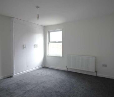 Sutton Road, Kidderminster, DY11 - Photo 3