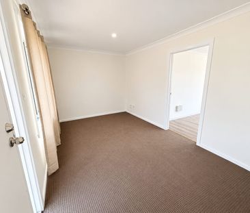 Three-bedroom Home in Great Location - Photo 5