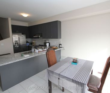 Detached Home For Lease | N8098122 - Photo 4