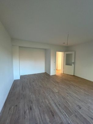 WOHLFÜHLWOHNUNG - 3 Zimmer, EBK & elegantem Bad - Foto 1