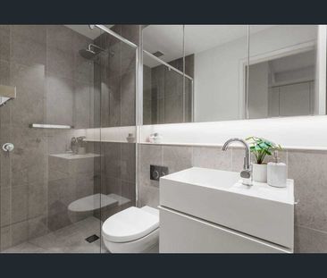 Terrace Apartment in Unbeatable Urban Location - Photo 6