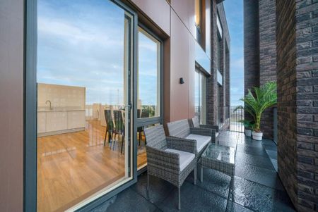 3 bedroom apartment to rent - Photo 4