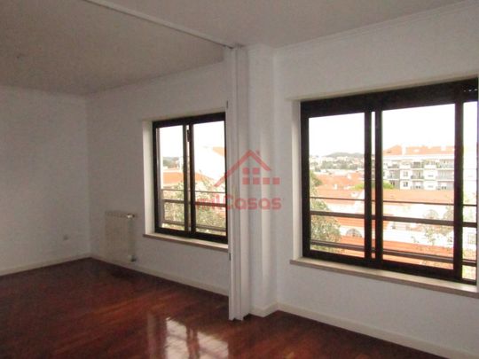 Apartamento T5 em Lisboa - Photo 1