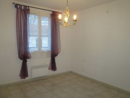 Location appartement 78.1 m², St etienne du gres 13103 Bouches-du-Rhône - Photo 5