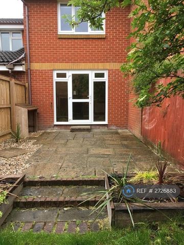 2 bedroom terraced house to rent - Photo 5