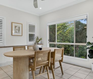Spacious Family Living with Stunning Botanic Gardens Views - Photo 6
