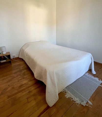 Location maison 3 pièces, 76.00m², Villemoustaussou - Photo 2