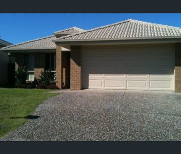 Modern family home - Photo 6