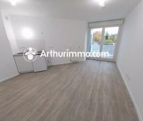 Location Appartement 1 pièces 26 m2 à Savigny-le-Temple - Photo 4