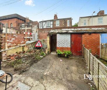 2 bedroom terraced house to rent - Photo 6