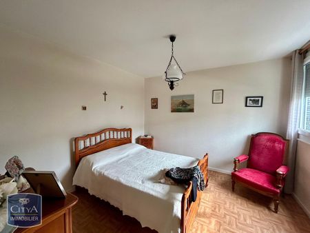 Location Appartement 1 pièce 48m² ST ETIENNE 42100 - Photo 3