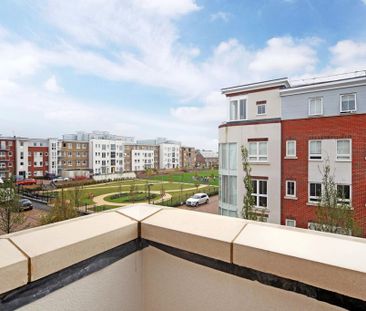 3 bedroom end of terrace house to rent - Photo 6