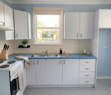 Neat and tidy 3 bedroom home! - Photo 6