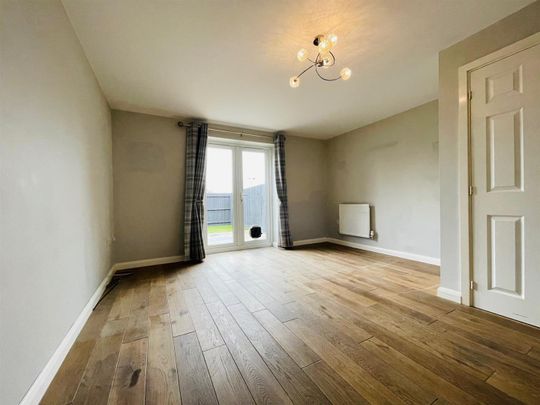 2 Bed House - townhouse - Photo 1