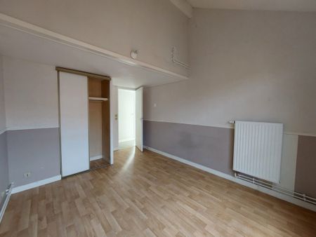 LOCATION APPARTEMENT T3 bis, POITIERS SUD - Photo 2