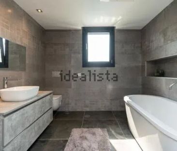 Alquiler de casa o chalet independiente en Calle Bruselas 32-d - Photo 3