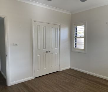 Family home hidden away in Hillvue... - Photo 4