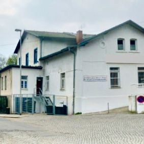 Einbauküche - helle Zimmer - direkt am S-Bahnhof - Photo 1