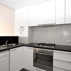 308/610 St Kilda Road - Photo 2