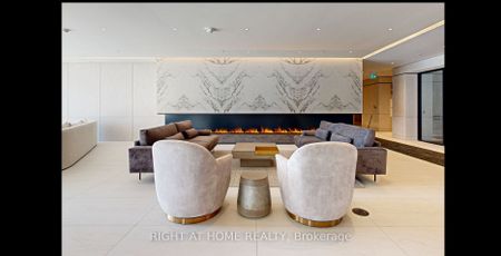 For Lease - 30 Upper Mall Way Unit# A3001, Vaughan, Ontario - Photo 2