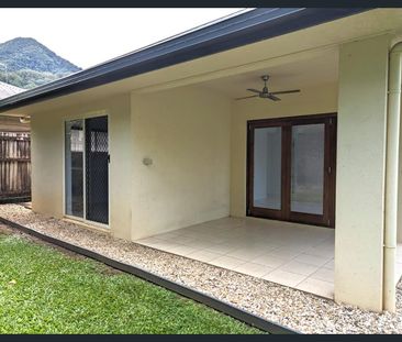 A Cottage Style home - Photo 1