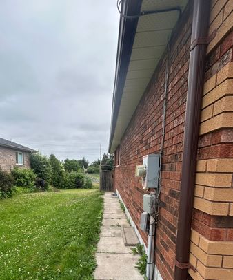 For Lease - 58 Irwin Drive Unit# Lower level, Barrie, Ontario - Photo 1