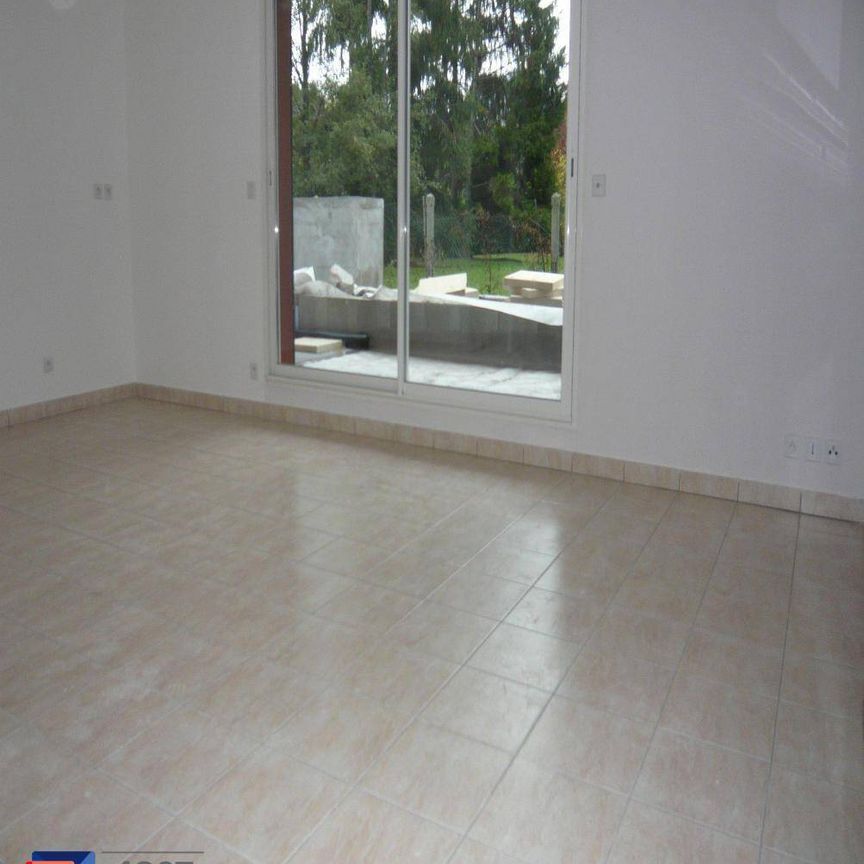 Location appartement rénové 2 pièces 44.1 m² à Cluses (74300) 4 - Photo 1