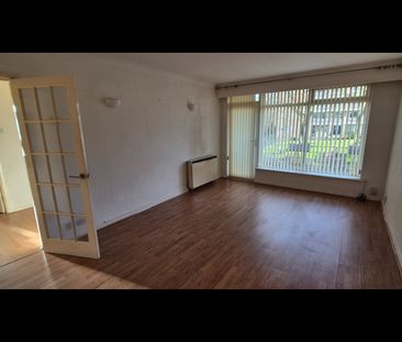 2 Bed Flat, Brooklands Court, M8 - Photo 5