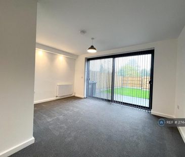 2 bedroom terraced house to rent - Photo 1