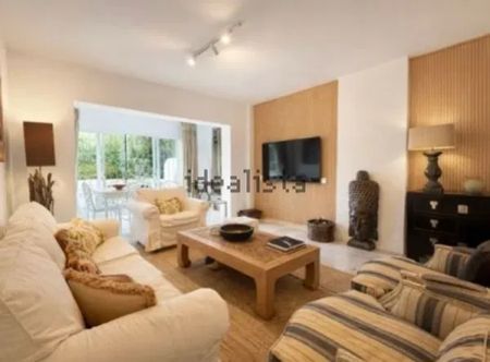 Alquiler de piso en Calle de Marcasitas s/n - Photo 3