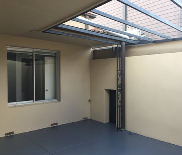 WALKING DISTANCE TO CHAPEL STREET!! - Photo 6