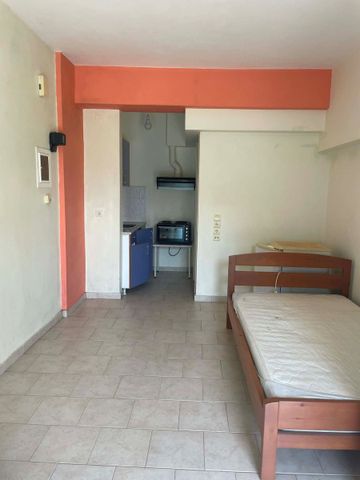 Studio/Γκαρσονιέρα για ενοικίαση Αμπελόκηποι (Πάτρα) - Photo 2