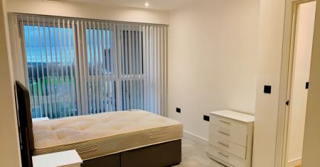 2 Bedroom 2 Bathroom - Photo 3