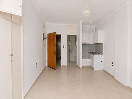 Studio/Γκαρσονιέρα για ενοικίαση Νόρμαν (Πάτρα) - Photo 2