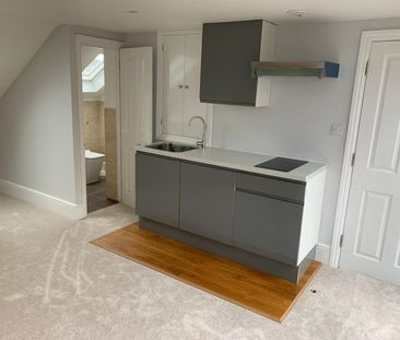 Studio Flat, Manchester Road, E14 - Photo 5