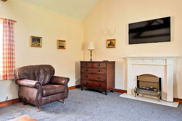 Craven Arms - Photo 1