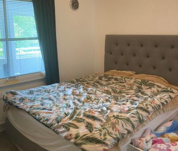 Poesigatan, Örebro - Photo 4