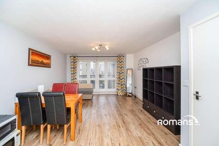 Garland House, Park Lodge Avenue, West Drayton, UB7 - Photo 2