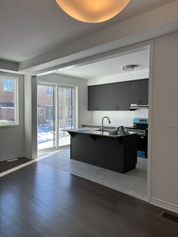 For Lease - 9 Moss Drive, Markham, Ontario - Photo 5