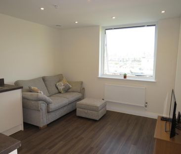1 bedroom apartment to rent - Photo 1