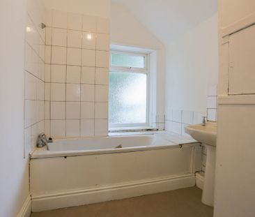 2 Bedroom Terraced House for Rent - Photo 5