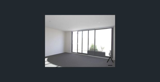 Stylish & Central 1-Bed Unit in Marrickville - Photo 1