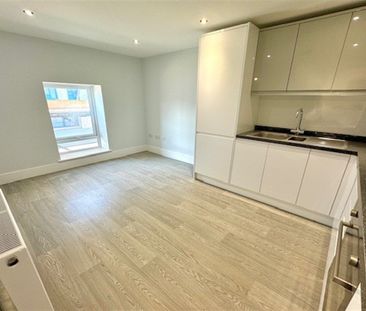 Canal Walk, SO14 - Photo 5